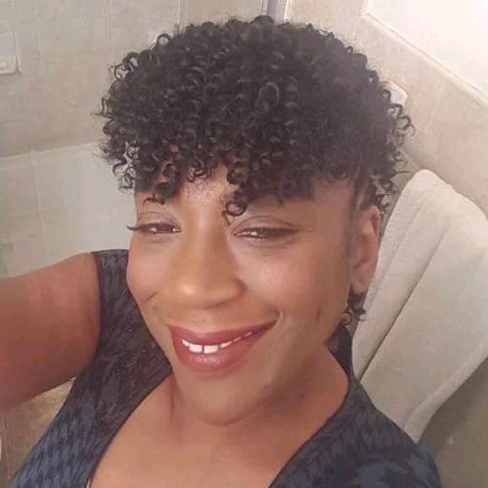 Meet your Posher, Gwendolyn